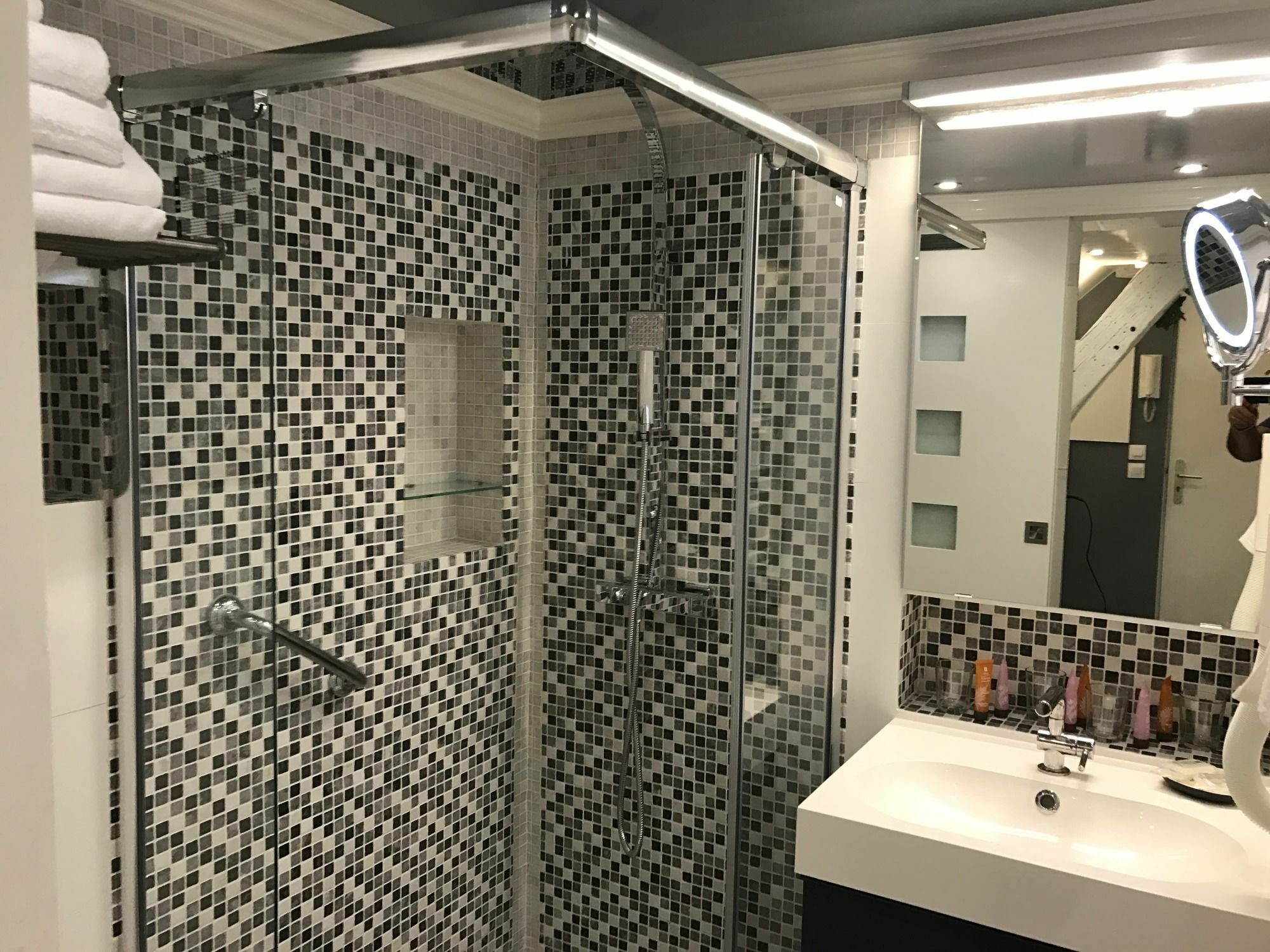 Appartamento Les Patios Du Marais 1 Parigi